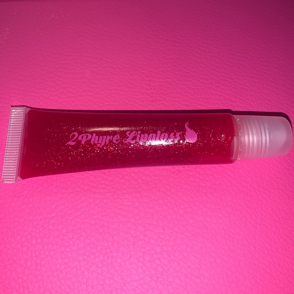 2phyre Other - PEPPERMINT LIPGLOSS